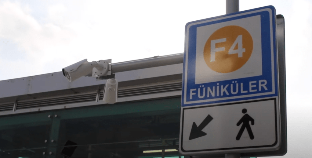 Rumeli Hisarüstü füniküleri